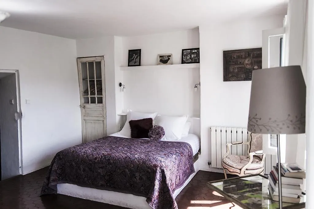 ** Bed & Breakfast Au Ralenti du Lierre Bed and Breakfast Gordes Frankrig